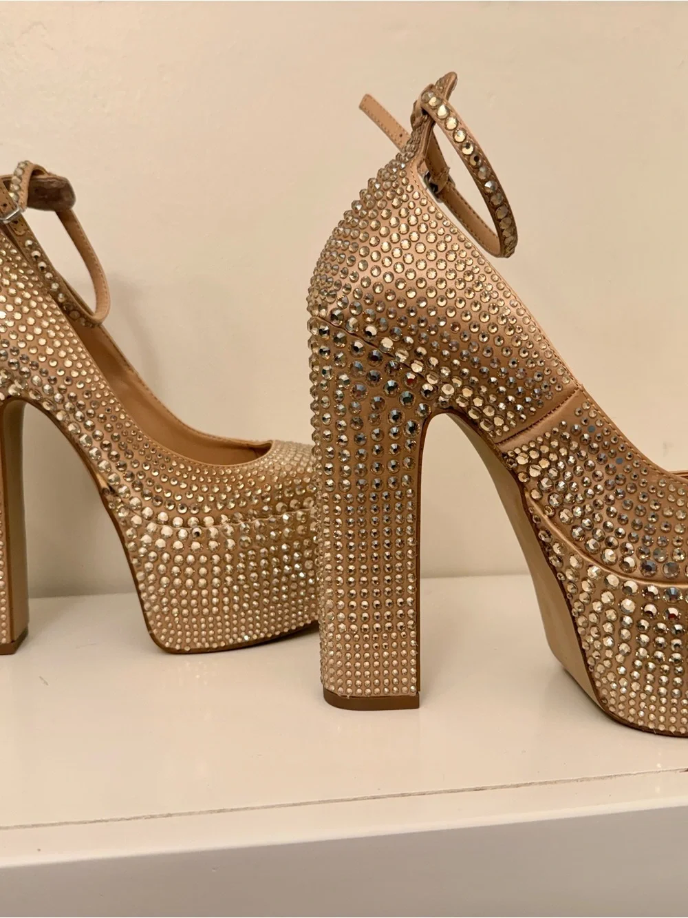Steve Madden rhinestone skyrise platforms size 6.5